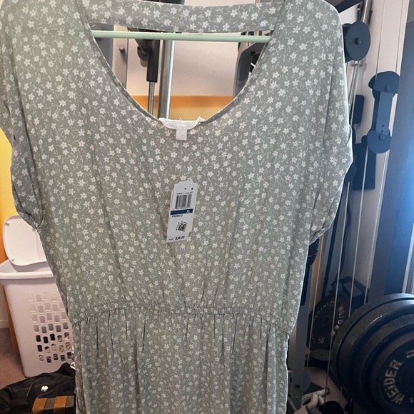 XL NWT Macys Pretty Spring Dress w/pockets - Picture 2 of 3